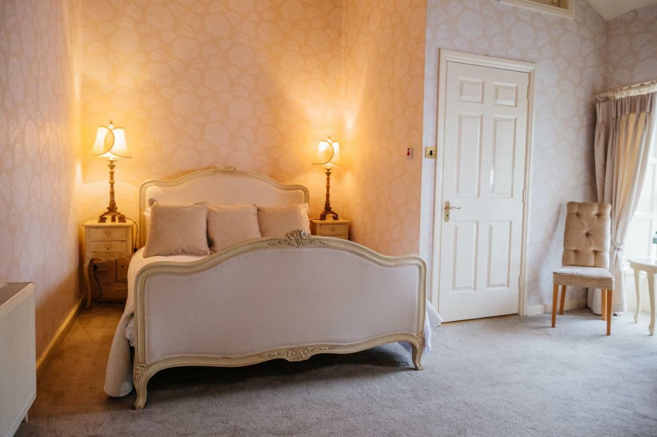 The Stables Townhouse 3* Birr